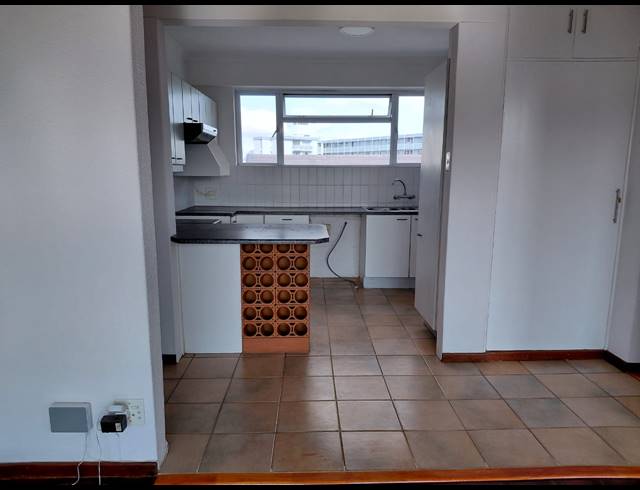 2 bed property to rent in PLUMSTEAD